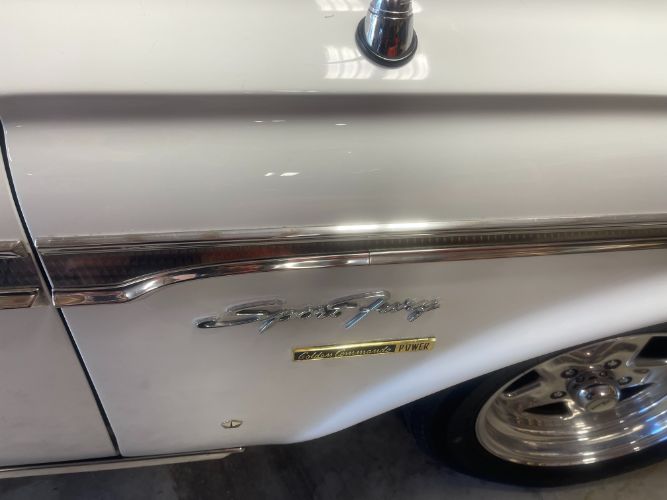 Unknown-Sport-fury-1963-White-Black-22