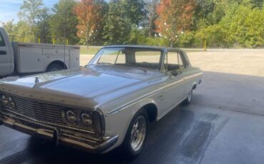 Unknown-Sport-fury-1963-White-Black-3