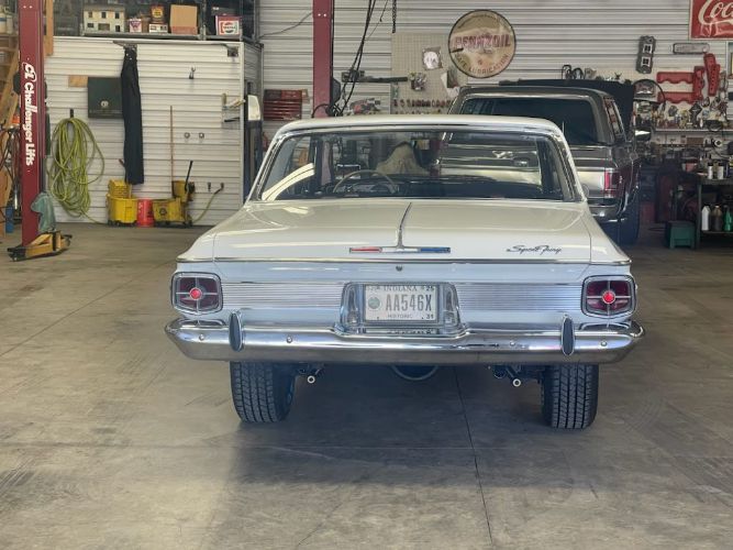 Unknown-Sport-fury-1963-White-Black-9