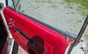 Unknown-Sport-fury-1966-White-Red-1