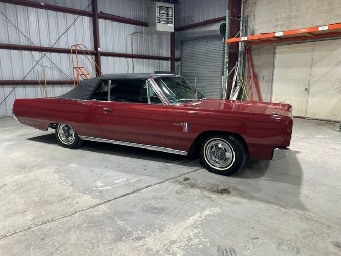 Unknown-Sport-fury-1967-Maroon-9