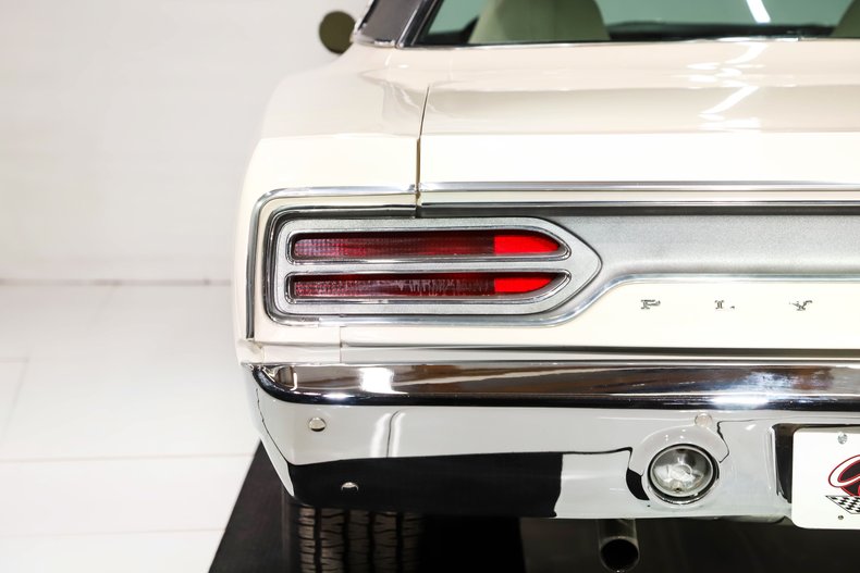 Unknown-Sport-satellite-1970-Alpine-White-White-16