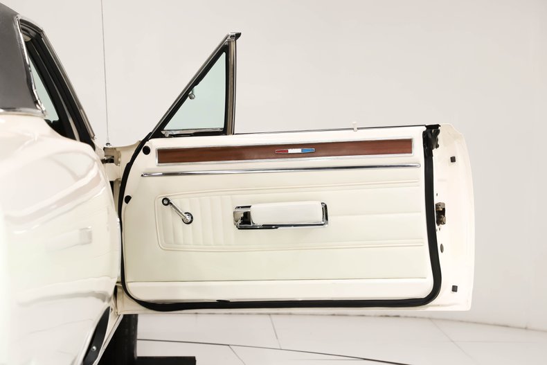 Unknown-Sport-satellite-1970-Alpine-White-White-17