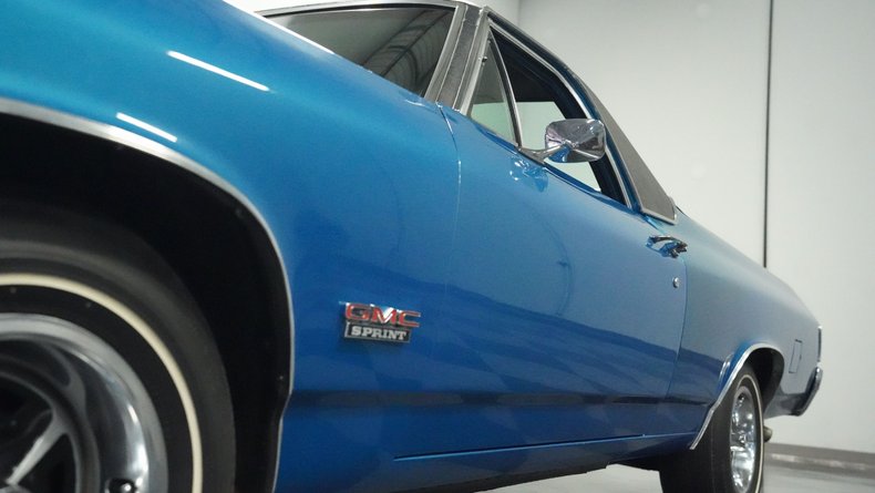 Unknown-Sprint-1972-Blue-Black-1