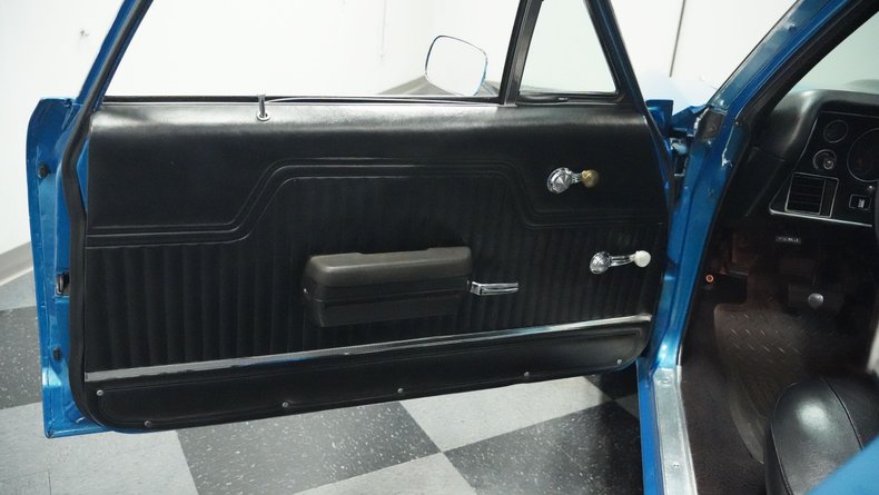 Unknown-Sprint-1972-Blue-Black-31