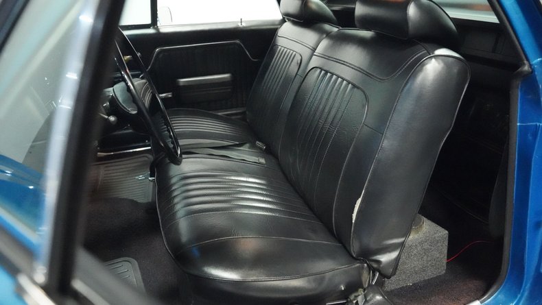 Unknown-Sprint-1972-Blue-Black-38