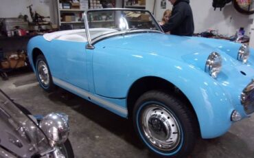 Unknown-Sprite-1960-Blue-White-3