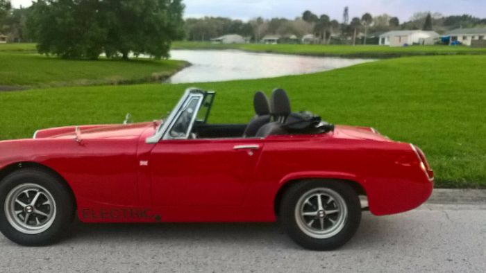 Unknown-Sprite-1969-Red-Black-14