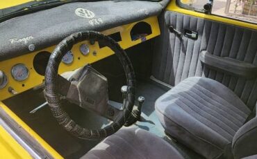 Unknown-Squareback-1971-Yellow-12