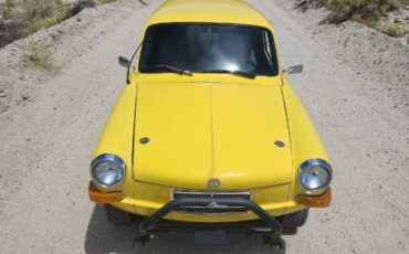 Unknown-Squareback-1971-Yellow-14