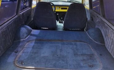 Unknown-Squareback-1971-Yellow-18