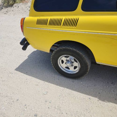 Unknown-Squareback-1971-Yellow-6