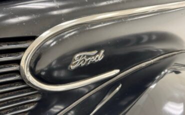 Unknown-Standard-1939-Black-Tan-11