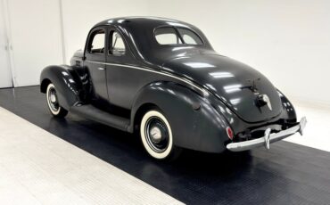 Unknown-Standard-1939-Black-Tan-2