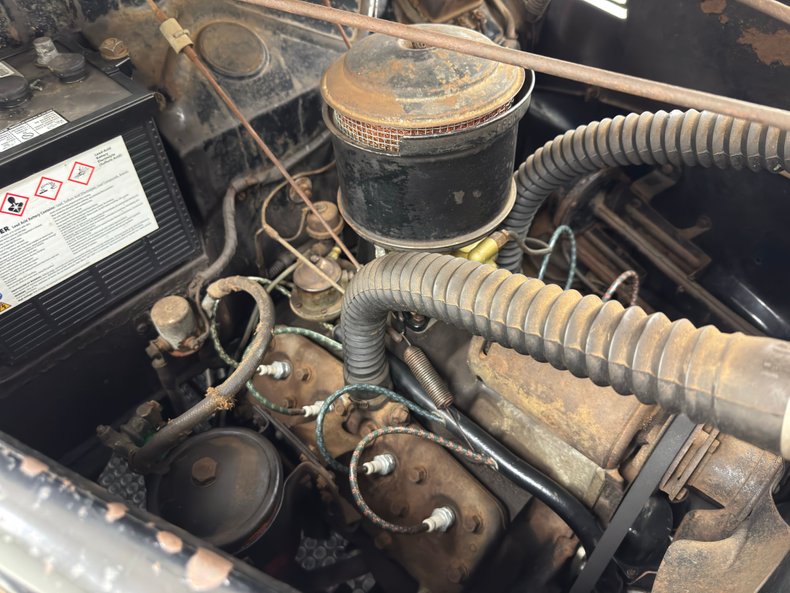 Unknown-Standard-1939-Black-Tan-31