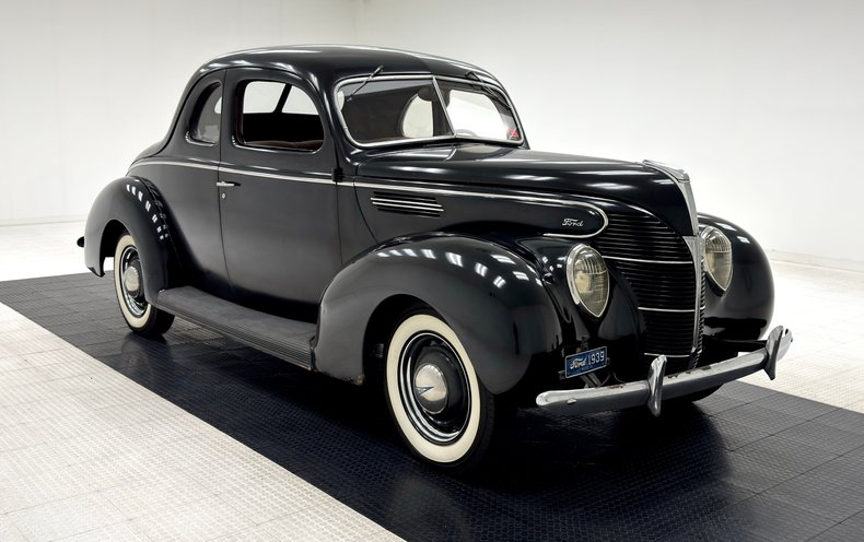 Unknown-Standard-1939-Black-Tan-6