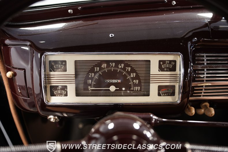 Unknown-Standard-1940-Black-Tan-39