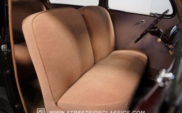 Unknown-Standard-1940-Black-Tan-47