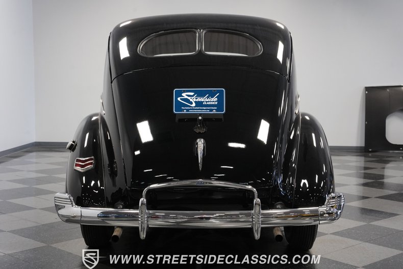 Unknown-Standard-1940-Black-Tan-6