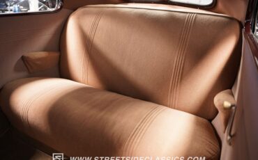 Unknown-Standard-1940-Black-Tan-8