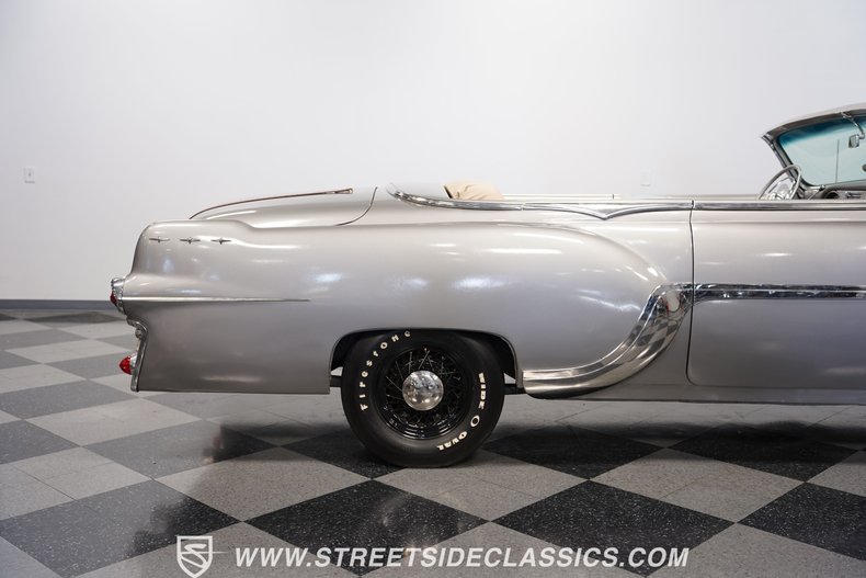 Unknown-Star-chief-1954-Platinum-Graphite-Tan-32