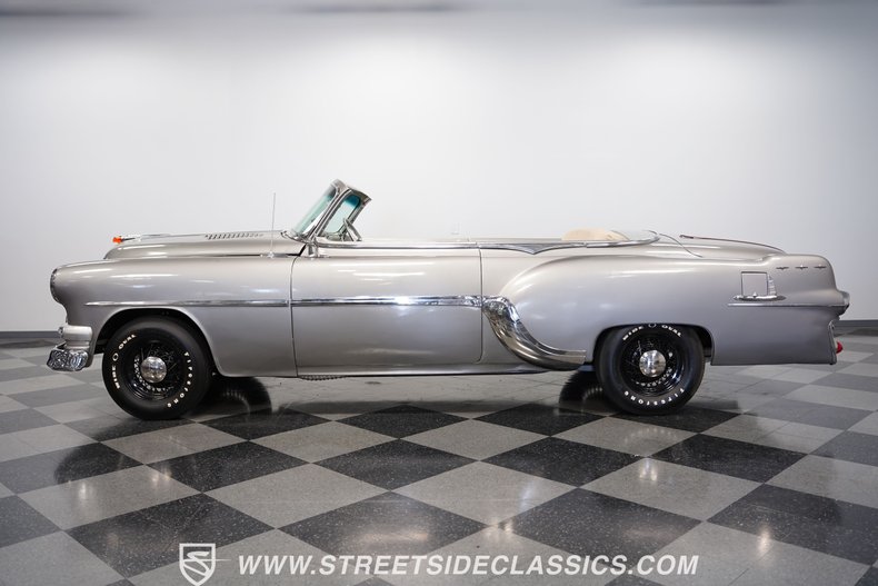 Unknown-Star-chief-1954-Platinum-Graphite-Tan
