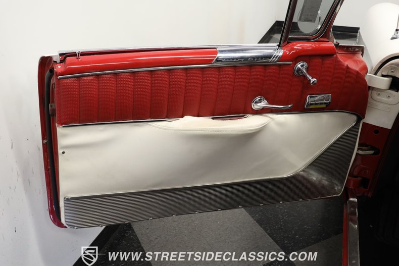 Unknown-Starfire-1954-RedWhite-Red-ampamp-White-46