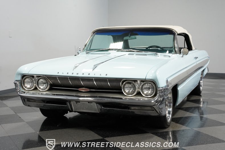 Unknown-Starfire-1961-Glacier-Blue-Blue-28