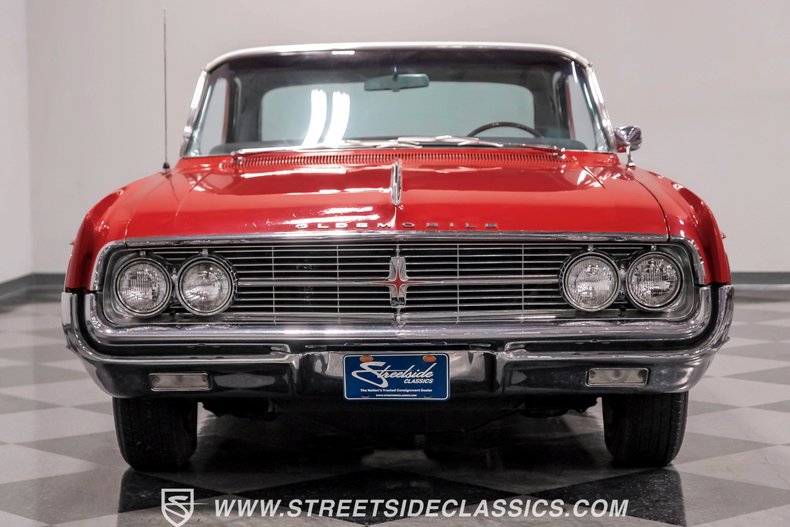 Unknown-Starfire-1962-Chariot-Red-Red-15