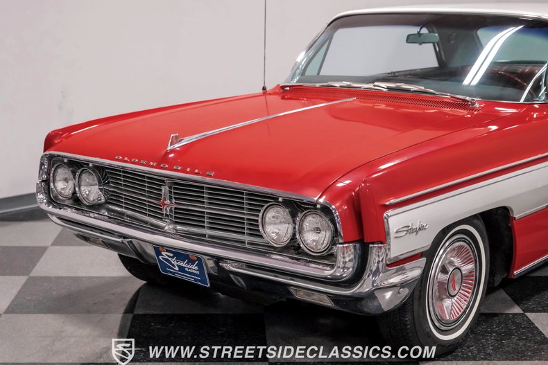 Unknown-Starfire-1962-Chariot-Red-Red-17