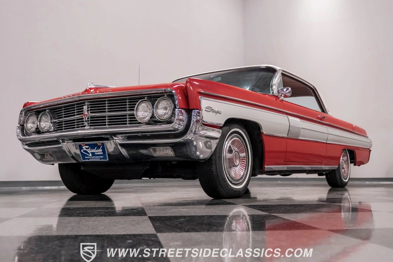 Unknown-Starfire-1962-Chariot-Red-Red-18