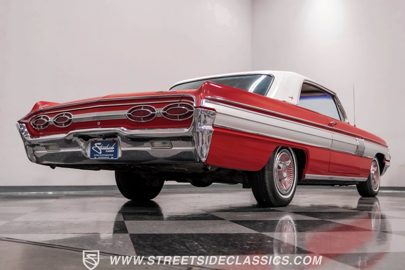 Unknown-Starfire-1962-Chariot-Red-Red-25