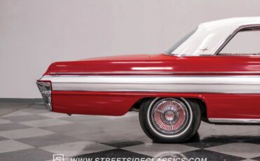 Unknown-Starfire-1962-Chariot-Red-Red-26