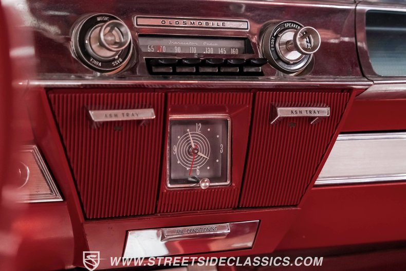 Unknown-Starfire-1962-Chariot-Red-Red-43