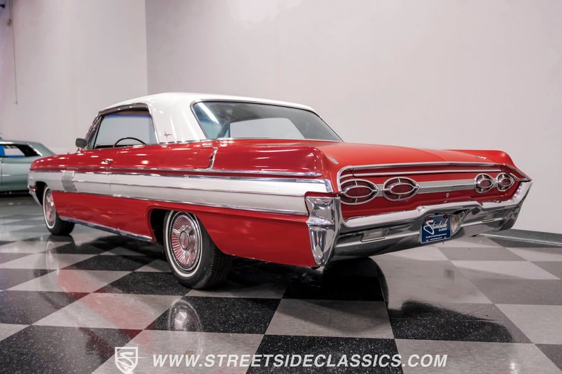 Unknown-Starfire-1962-Chariot-Red-Red-5