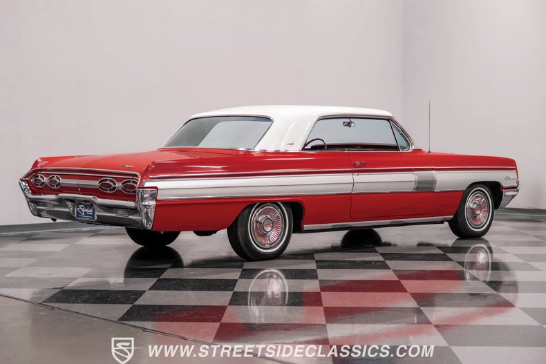 Unknown-Starfire-1962-Chariot-Red-Red-7