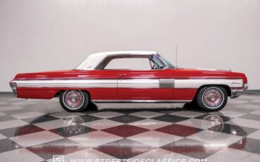 Unknown-Starfire-1962-Chariot-Red-Red-8