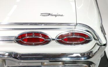 Unknown-Starfire-1962-Provincial-White-Red-23
