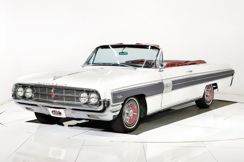 Unknown-Starfire-1962-Provincial-White-Red-45