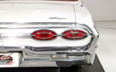 Unknown-Starfire-1962-Provincial-White-Red-9