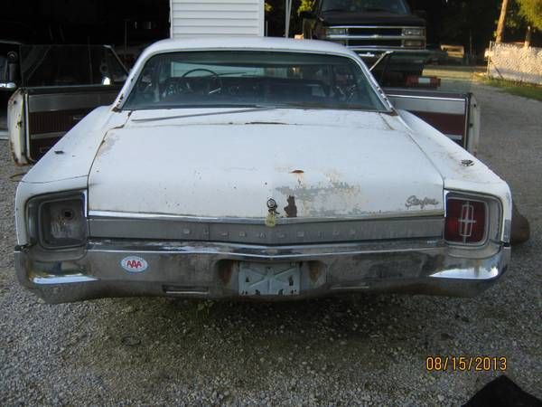 Unknown-Starfire-1965-White-Red-8