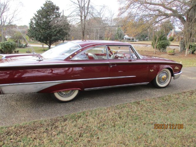 Unknown-Starliner-1960-Red-3