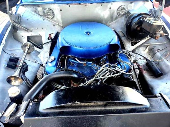 Unknown-Statesman-1951-Viper-Blue-White-10