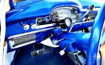 Unknown-Statesman-1951-Viper-Blue-White-11