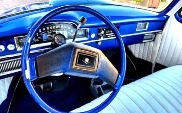 Unknown-Statesman-1951-Viper-Blue-White-12