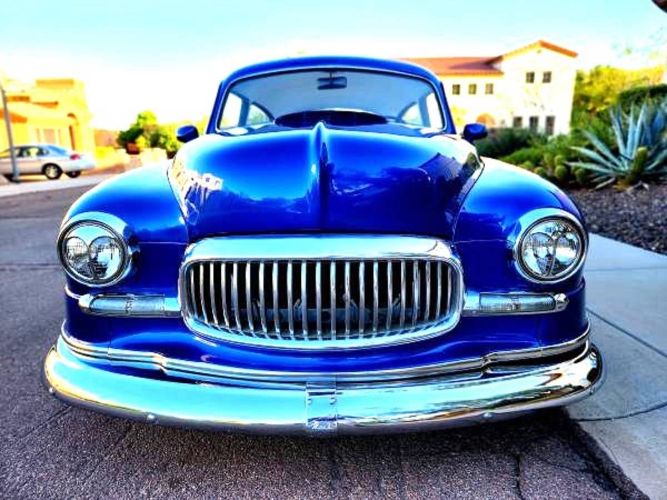 Unknown-Statesman-1951-Viper-Blue-White-13