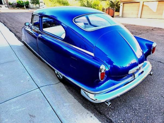 Unknown-Statesman-1951-Viper-Blue-White-16