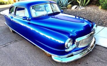 Unknown-Statesman-1951-Viper-Blue-White-19