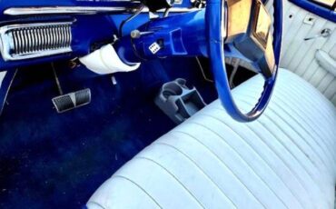 Unknown-Statesman-1951-Viper-Blue-White-4
