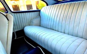 Unknown-Statesman-1951-Viper-Blue-White-5